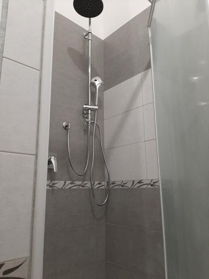 Appartamento Alecatia 2 Rom Exterior foto